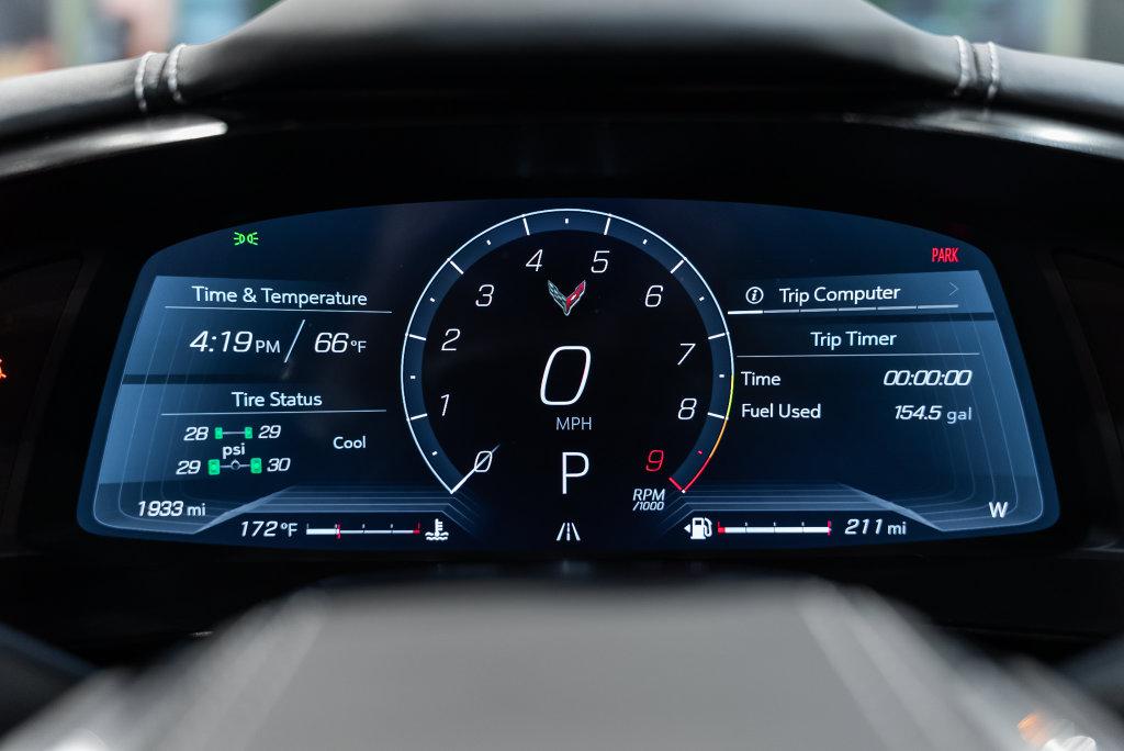 http://www.koenigseggchicago.com/galleria_images/193/193_p18_l.jpg