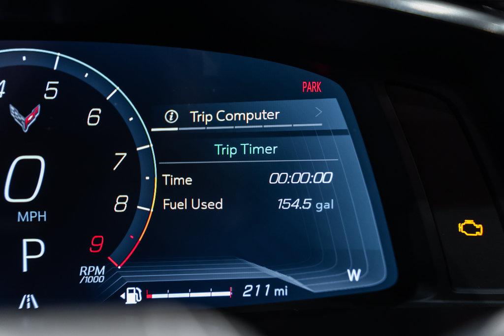 http://www.koenigseggchicago.com/galleria_images/193/193_p21_l.jpg