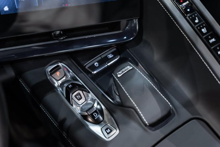 http://www.koenigseggchicago.com/galleria_images/193/193_p25_f.jpg