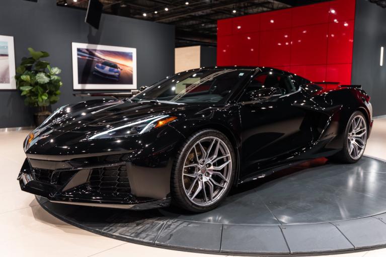 http://www.koenigseggchicago.com/galleria_images/193/193_p41_f.jpg