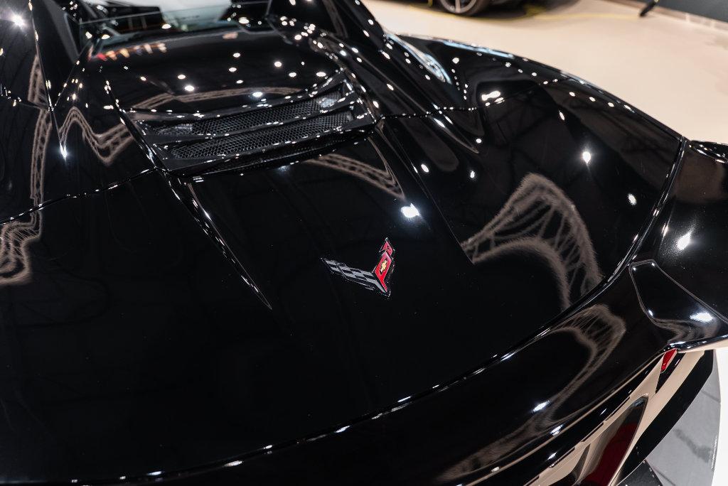 http://www.koenigseggchicago.com/galleria_images/193/193_p6_l.jpg