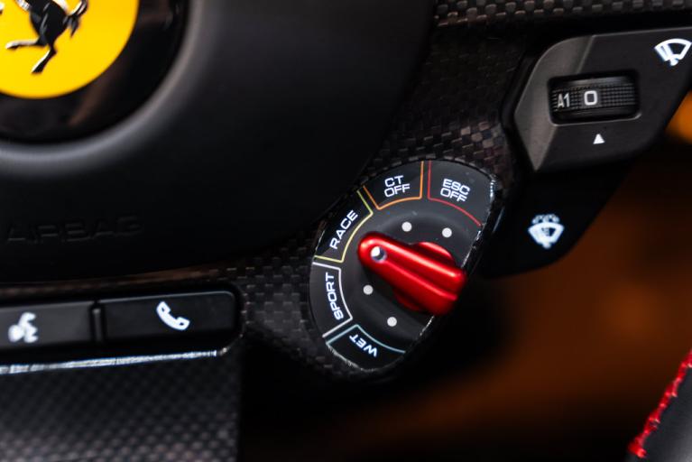 http://www.koenigseggchicago.com/galleria_images/194/194_p32_f.jpg