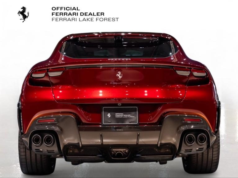 http://www.koenigseggchicago.com/galleria_images/195/195_p11_f.jpg