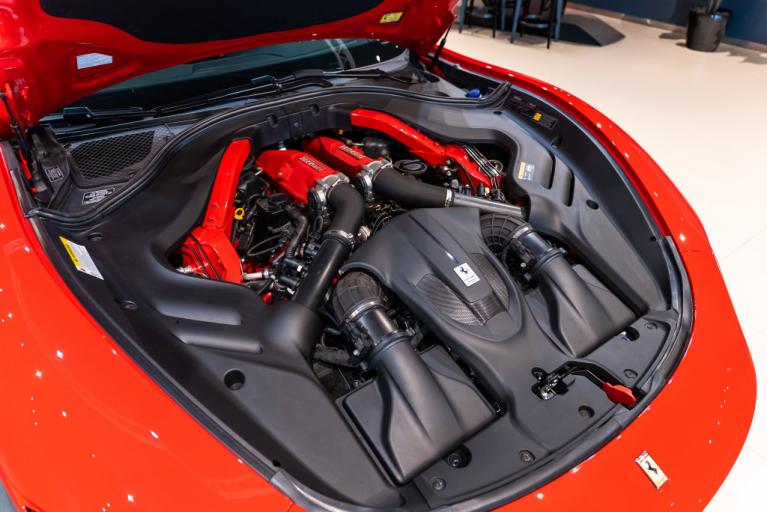 http://www.koenigseggchicago.com/galleria_images/198/198_p17_f.jpg