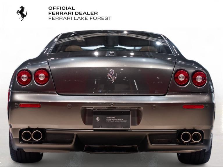 http://www.koenigseggchicago.com/galleria_images/201/201_p11_f.jpg