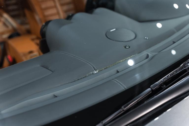 http://www.koenigseggchicago.com/galleria_images/201/201_p26_f.jpg