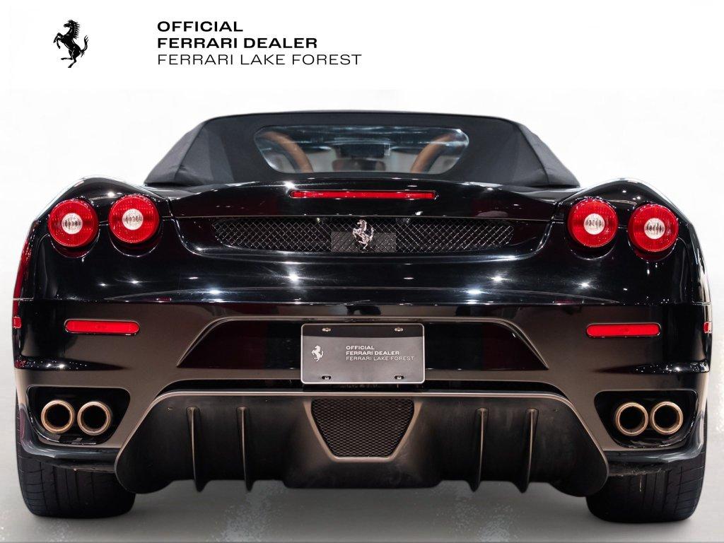 http://www.koenigseggchicago.com/galleria_images/203/203_p11_l.jpg