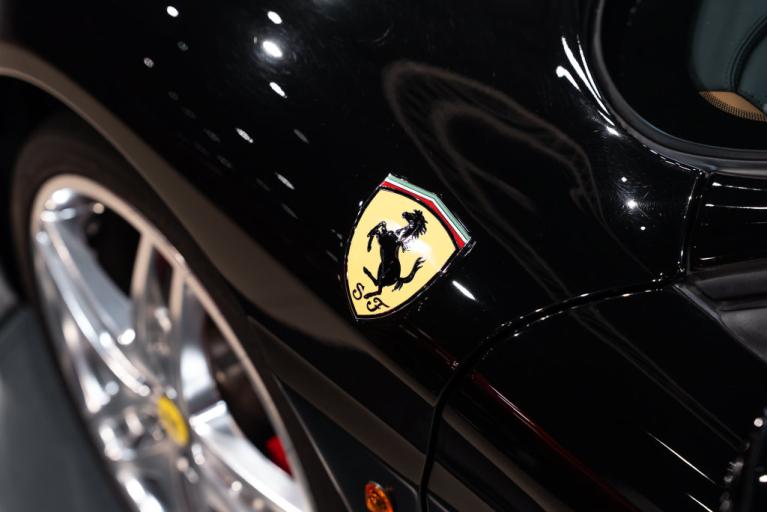 http://www.koenigseggchicago.com/galleria_images/203/203_p12_f.jpg