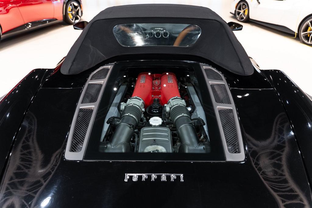 http://www.koenigseggchicago.com/galleria_images/203/203_p23_l.jpg