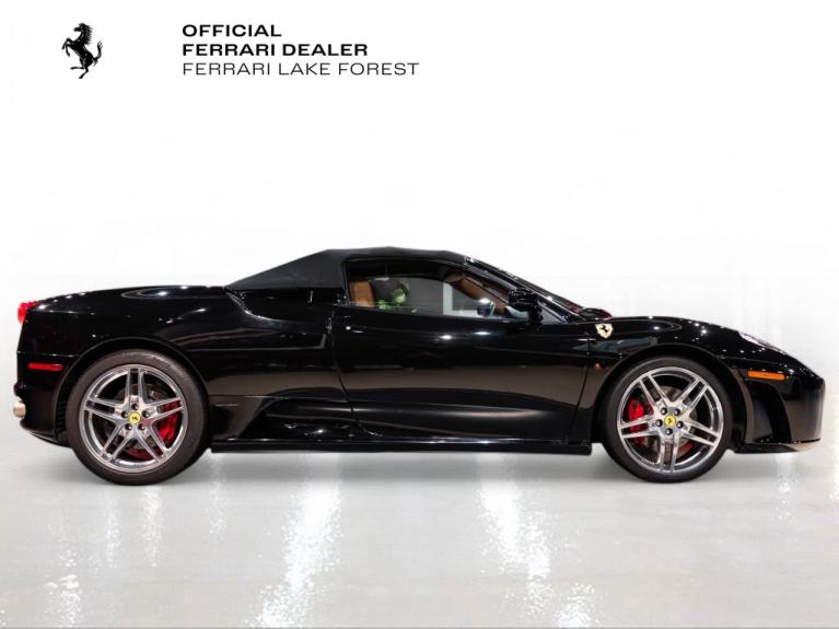 http://www.koenigseggchicago.com/galleria_images/203/203_p9_f.jpg