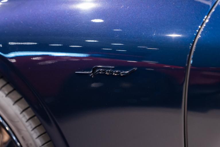 http://www.koenigseggchicago.com/galleria_images/204/204_p4_f.jpg