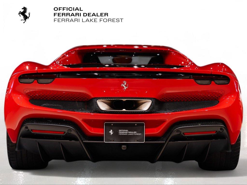 http://www.koenigseggchicago.com/galleria_images/205/205_p11_l.jpg
