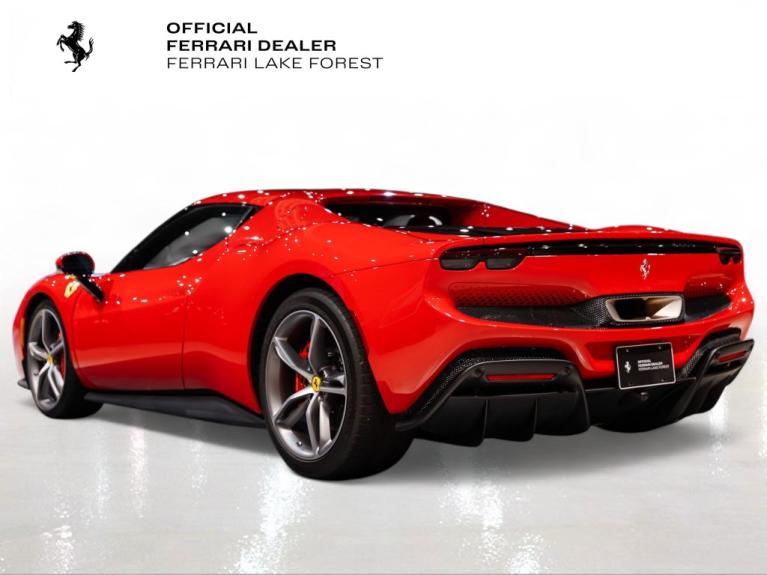 http://www.koenigseggchicago.com/galleria_images/205/205_p2_f.jpg