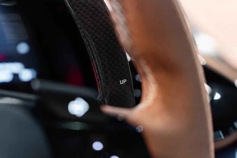 http://www.koenigseggchicago.com/galleria_images/206/206_p38_f.jpg