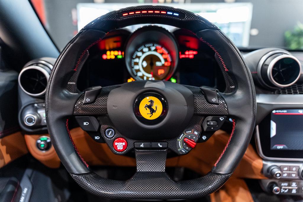 http://www.koenigseggchicago.com/galleria_images/207/207_p5_l.jpg