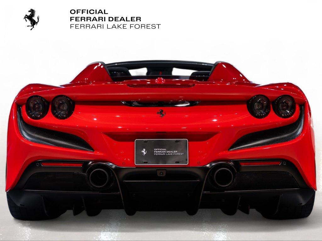 http://www.koenigseggchicago.com/galleria_images/208/208_p11_l.jpg