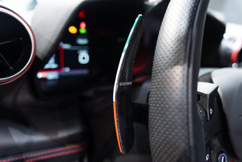 http://www.koenigseggchicago.com/galleria_images/208/208_p27_l.jpg