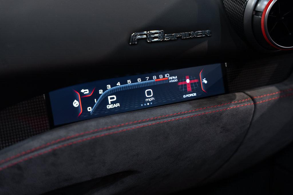 http://www.koenigseggchicago.com/galleria_images/208/208_p42_l.jpg