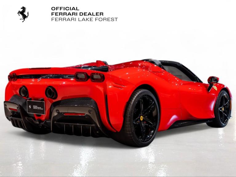 http://www.koenigseggchicago.com/galleria_images/209/209_p10_f.jpg