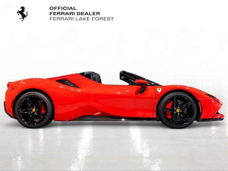 http://www.koenigseggchicago.com/galleria_images/209/209_p9_f.jpg