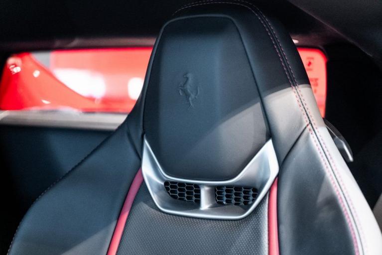 http://www.koenigseggchicago.com/galleria_images/25/25_p6_f.jpg