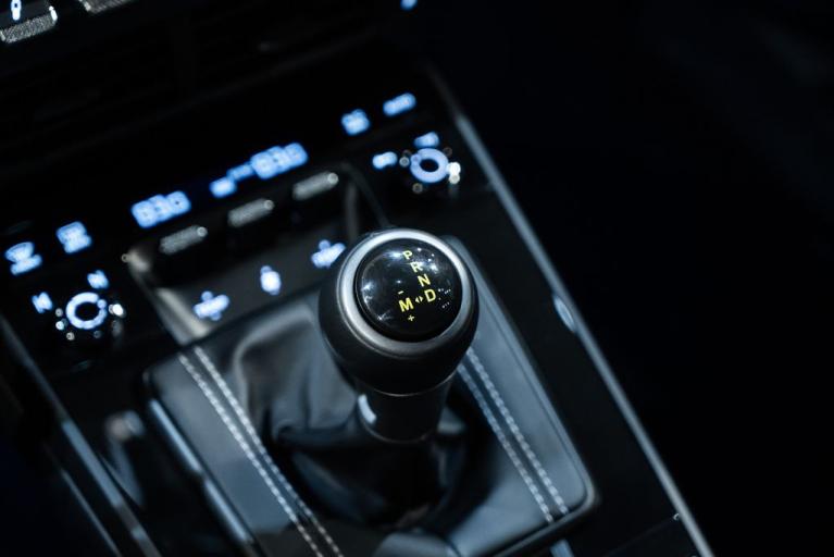 http://www.koenigseggchicago.com/galleria_images/3/3_p29_f.jpg