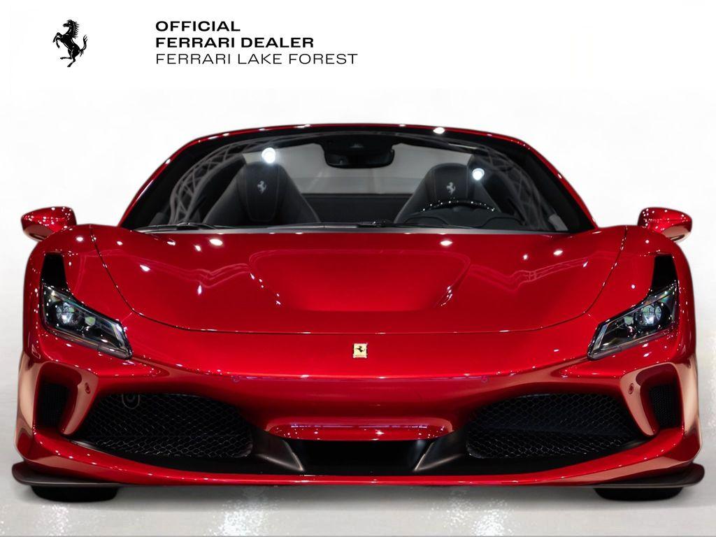 http://www.koenigseggchicago.com/galleria_images/68/68_p7_l.jpg