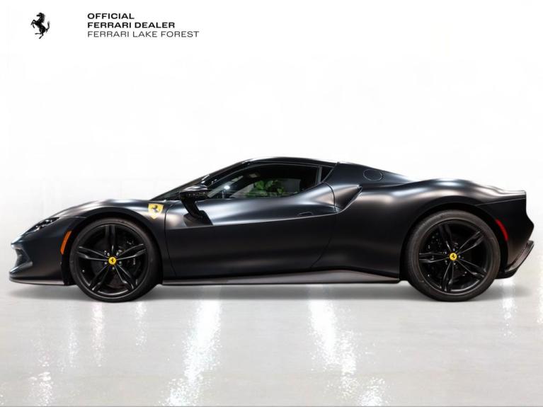 http://www.koenigseggchicago.com/galleria_images/71/71_p3_f.jpg