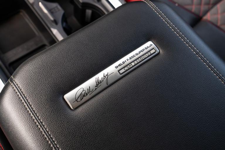 http://www.koenigseggchicago.com/galleria_images/74/74_p48_f.jpg
