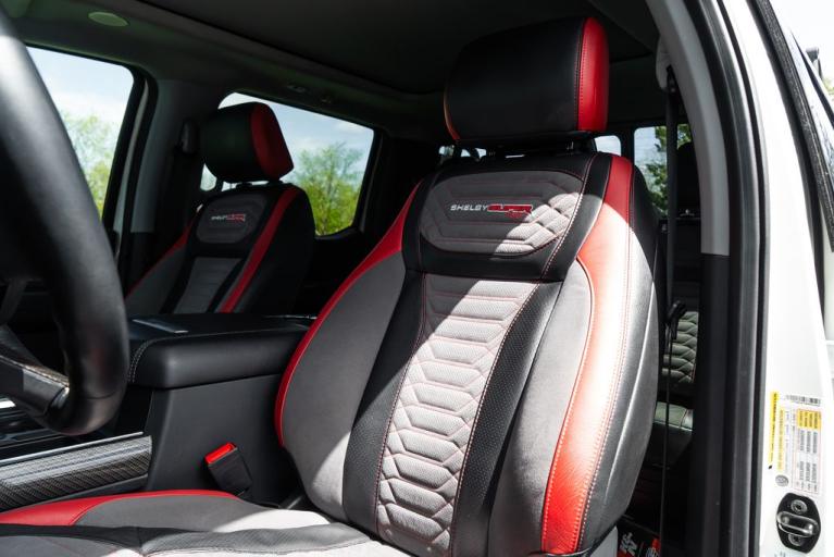 http://www.koenigseggchicago.com/galleria_images/74/74_p4_f.jpg