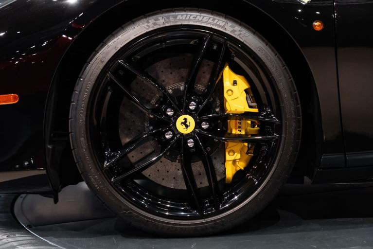 http://www.koenigseggchicago.com/galleria_images/77/77_p13_f.jpg