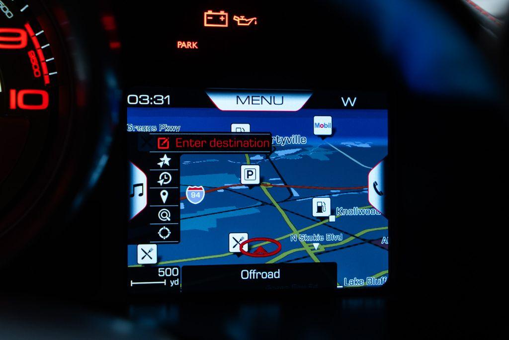 http://www.koenigseggchicago.com/galleria_images/80/80_p35_l.jpg