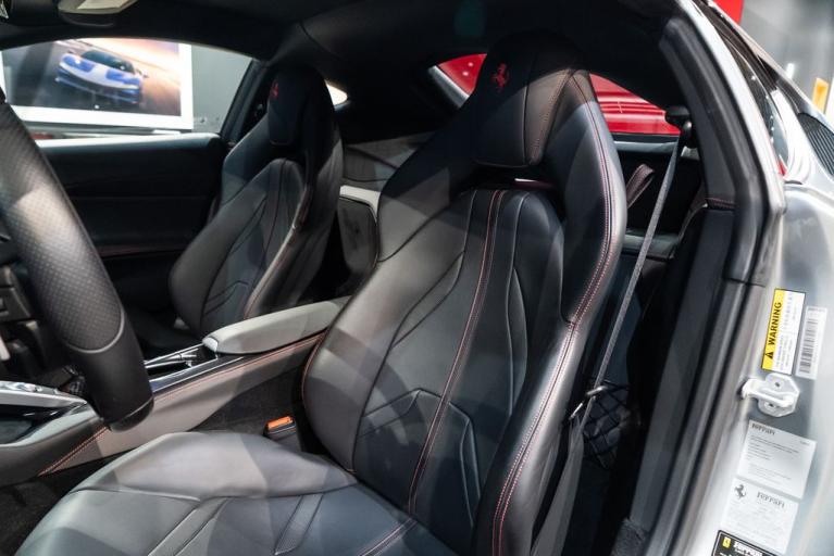 http://www.koenigseggchicago.com/galleria_images/80/80_p4_f.jpg