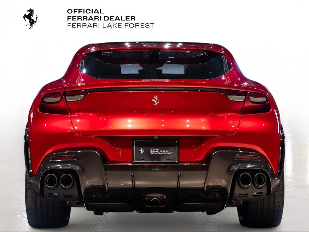 http://www.koenigseggchicago.com/galleria_images/83/83_p11_l.jpg