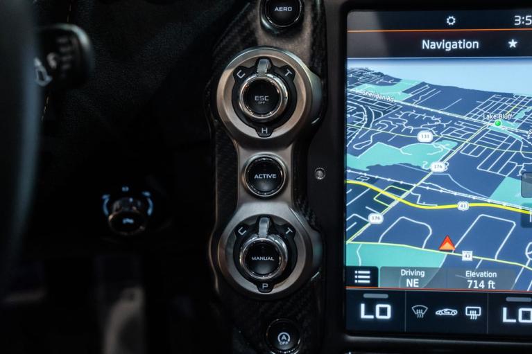 http://www.koenigseggchicago.com/galleria_images/85/85_p29_f.jpg