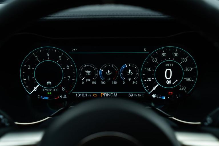 http://www.koenigseggchicago.com/galleria_images/86/86_p26_f.jpg
