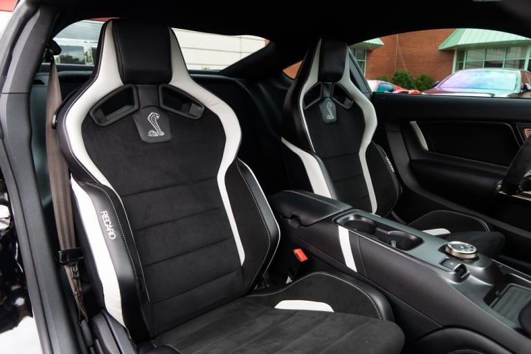 http://www.koenigseggchicago.com/galleria_images/86/86_p41_f.jpg