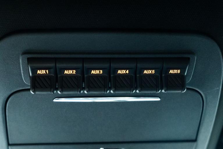 http://www.koenigseggchicago.com/galleria_images/89/89_p44_f.jpg