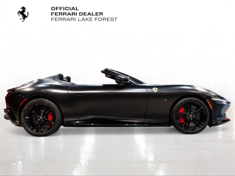 http://www.koenigseggchicago.com/galleria_images/92/92_p9_f.jpg