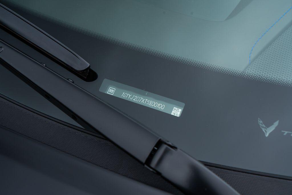 http://www.koenigseggchicago.com/galleria_images/94/94_p19_l.jpg