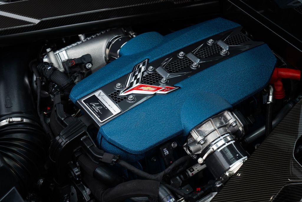 http://www.koenigseggchicago.com/galleria_images/94/94_p25_l.jpg