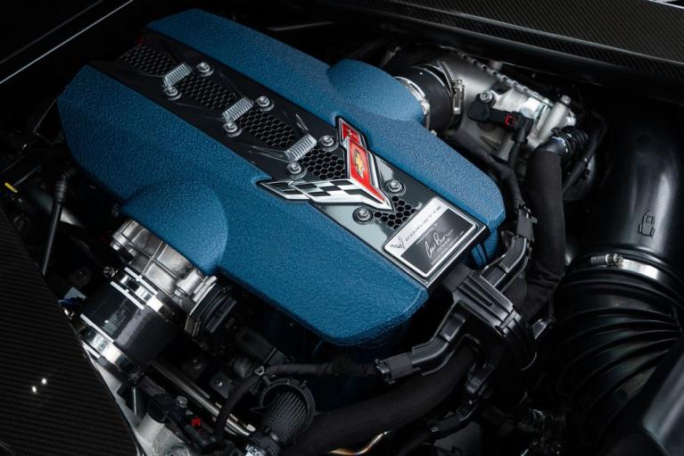 http://www.koenigseggchicago.com/galleria_images/94/94_p29_f.jpg