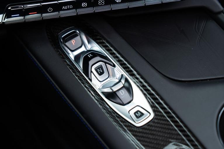 http://www.koenigseggchicago.com/galleria_images/94/94_p52_f.jpg