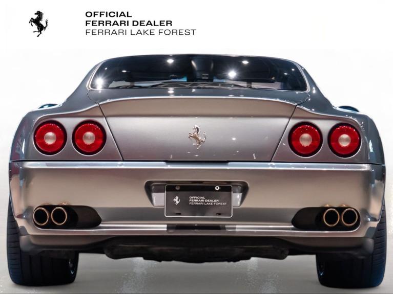 http://www.koenigseggchicago.com/galleria_images/95/95_p11_f.jpg