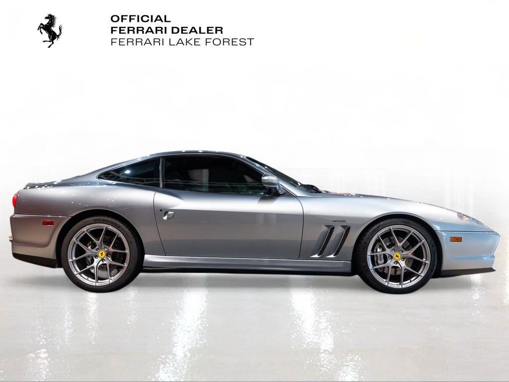 http://www.koenigseggchicago.com/galleria_images/95/95_p9_l.jpg