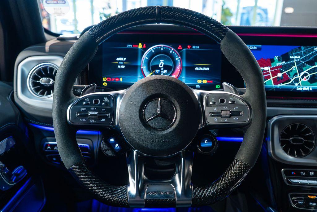 http://www.koenigseggchicago.com/galleria_images/96/96_p2_l.jpg