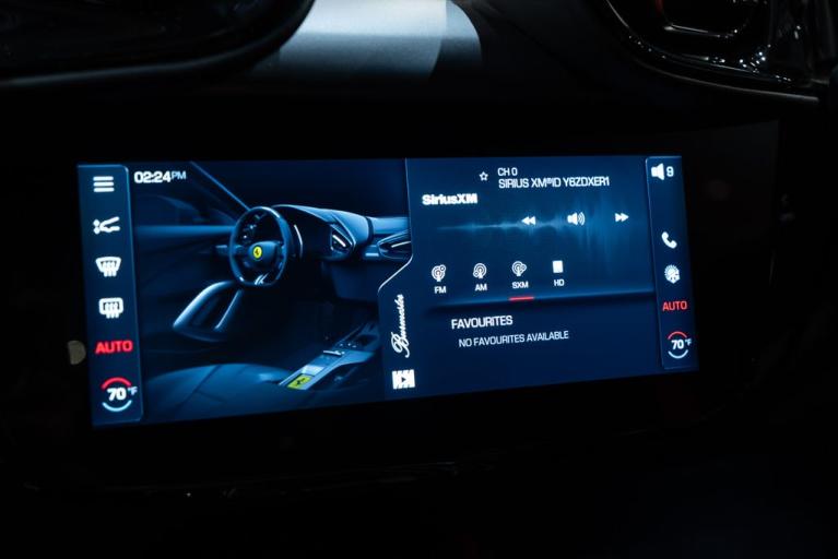 http://www.koenigseggchicago.com/galleria_images/97/97_p38_f.jpg