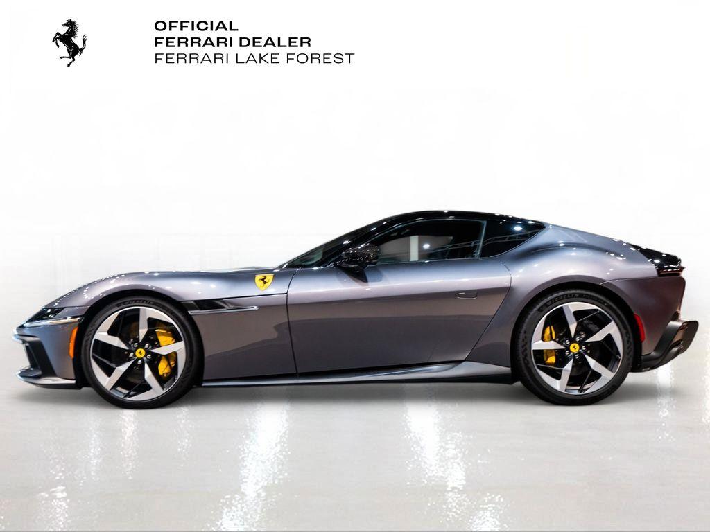 http://www.koenigseggchicago.com/galleria_images/97/97_p3_l.jpg