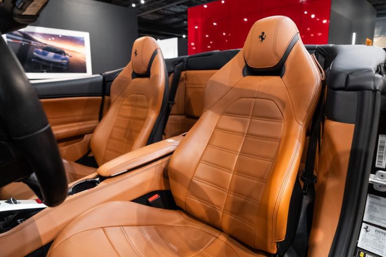 http://www.koenigseggchicago.com/galleria_images/98/98_p4_f.jpg
