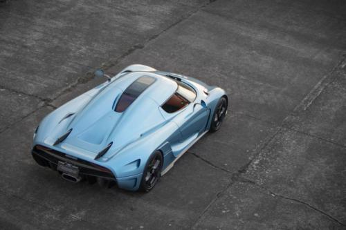 regera 01 above